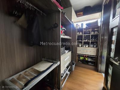Casa de 4 alcobas en venta en Loma Del Escobero, Envigado, 316 m² · foto 16 de 20