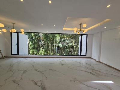 Casa de 4 alcobas en venta en Llanogrande, Rionegro, 318 m² · foto 2 de 20