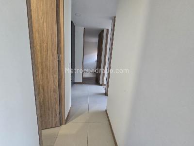 Apartamento de 3 alcobas en venta en Vegas De La Doctora, Sabaneta, 62 m² · foto 10 de 19