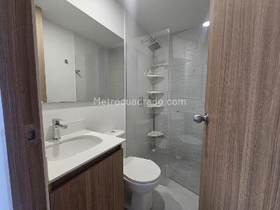 Apartamento de 3 alcobas en venta en Vegas De La Doctora, Sabaneta, 62 m² · foto 13 de 19