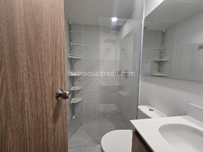 Apartamento de 3 alcobas en venta en Vegas De La Doctora, Sabaneta, 62 m² · foto 18 de 19