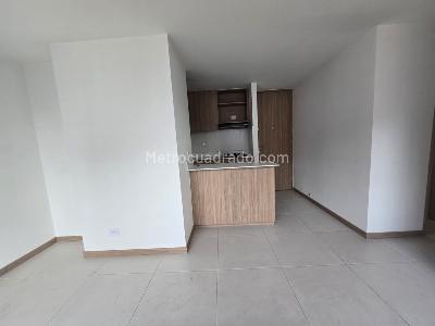 Apartamento de 3 alcobas en venta en Vegas De La Doctora, Sabaneta, 62 m² · foto 8 de 19