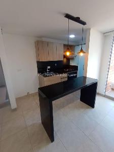 Apartamento de 3 alcobas en venta en La Cuenca, Envigado, 69 m² · foto 3 de 10