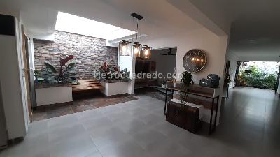 Casa de 3 alcobas en venta en Prados Del Norte, Cali, 300 m² · foto 17 de 19