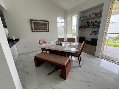Casa de 4 alcobas en venta en La Hacienda El Castillo, Cali, 412 m² · foto 3 de 19