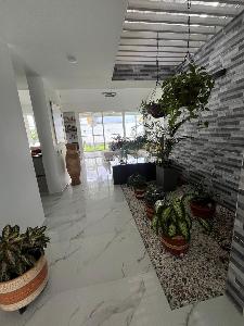 Casa de 4 alcobas en venta en La Hacienda El Castillo, Cali, 412 m² · foto 6 de 19