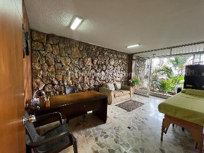 Casa de 5 alcobas en venta en Miraflores, Cali, 785 m² · foto 12 de 18
