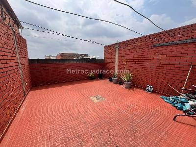 Casa de 5 alcobas en venta en Sucre, Cali, 262 m² · foto 2 de 19