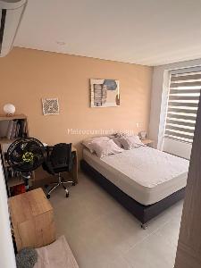 Apartamento en venta en Vipasa, Cali · foto 4 de 18