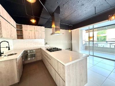 Apartamento de 3 alcobas en venta en La Flora, Cali, 103 m² · foto 4 de 14