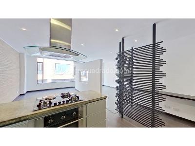 Apartamento de 1 alcoba en venta en Santa Barbara, Bogotá, 66 m² · foto 2 de 13