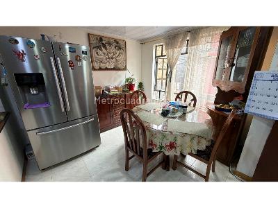 Casa de 5 alcobas en venta en El Poblado, Mosquera, 216 m² · foto 3 de 20