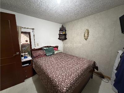 Casa de 5 alcobas en venta en El Poblado, Mosquera, 216 m² · foto 14 de 20