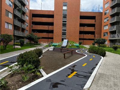 Apartamento en venta en Cerezo, Mosquera · foto 17 de 20