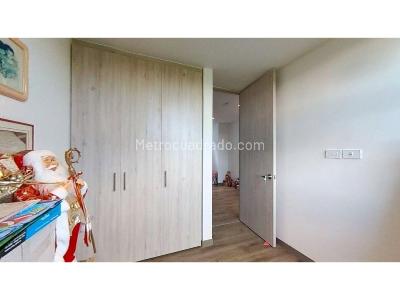 Apartamento en venta en Cerezo, Mosquera · foto 4 de 20