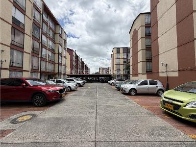 Apartamento de 3 alcobas en venta en Suba, Bogotá, 51 m² · foto 12 de 20