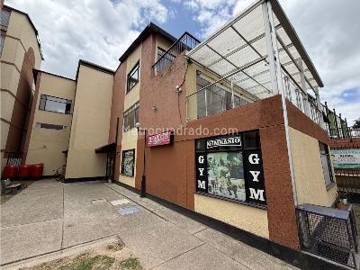 Apartamento de 3 alcobas en venta en Suba, Bogotá, 51 m² · foto 2 de 20