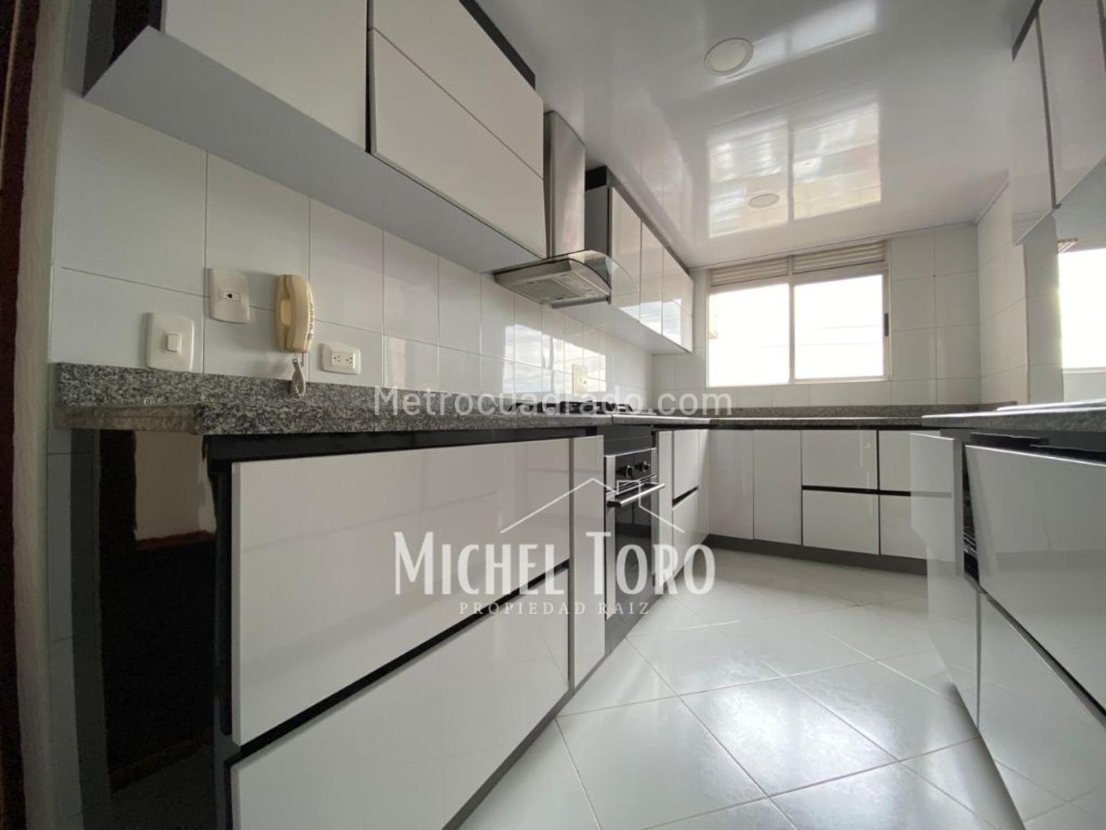 Apartamento en Venta  CIUDAD SALITRE ORIENTAL