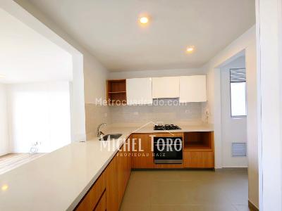 Apartamento en venta en Salitre Occidental, Bogotá · foto 2 de 17