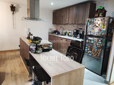 Apartamento en venta en La Felicidad, Bogotá · foto 4 de 10