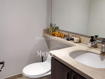 Apartamento en venta en La Felicidad, Bogotá · foto 9 de 10