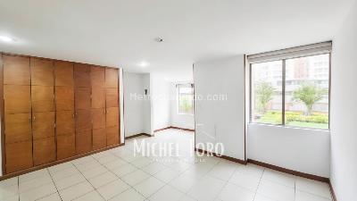 Apartamento en venta en Ciudad Salitre Occidental, Bogotá · foto 3 de 18