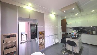 Apartamento de 4 alcobas en venta en Ciudad Salitre, Bogotá, 208 m² · foto 4 de 16