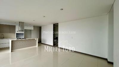 Apartamento en venta en Suramérica, Itagüí · foto 2 de 13