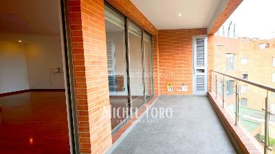 Apartamento de 5 alcobas en venta en Ciudad Salitre Occidental, Bogotá, 327 m² · foto 2 de 20