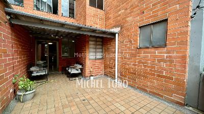 Apartamento de 3 alcobas en venta en Provenza El Poblado, Medellín, 117 m² · foto 12 de 20