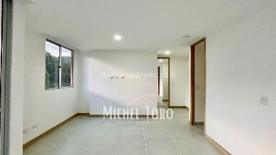 Apartamento de 3 alcobas en venta en San Jose Parte Baja, Sabaneta, 87 m² · foto 10 de 19