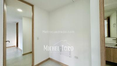 Apartamento de 3 alcobas en venta en San Jose Parte Baja, Sabaneta, 87 m² · foto 12 de 19