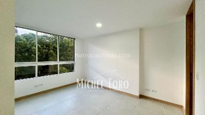 Apartamento de 3 alcobas en venta en San Jose Parte Baja, Sabaneta, 87 m² · foto 15 de 19