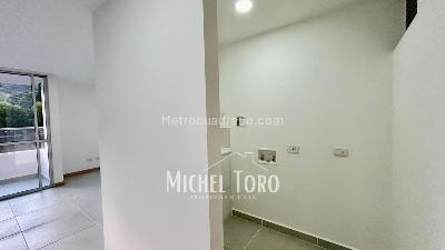 Apartamento de 3 alcobas en venta en San Jose Parte Baja, Sabaneta, 87 m² · foto 8 de 19