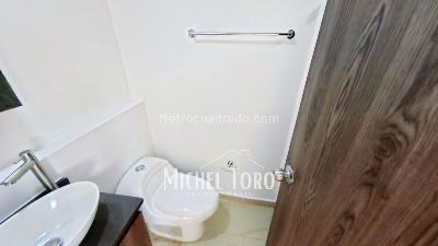 Apartamento de 3 alcobas en venta en Las Lomitas, Sabaneta, 60 m² · foto 10 de 19