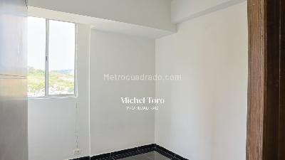 Apartamento de 3 alcobas en venta en Norteamérica, Bello, 61 m² · foto 14 de 19