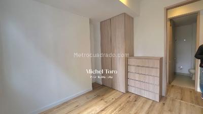 Apartamento en venta en Ciudad Salitre Occidental, Bogotá · foto 4 de 9