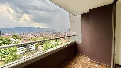 Apartamento en venta en La Abadia, Envigado · foto 2 de 11