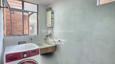 Apartamento en venta en La Felicidad, Bogotá · foto 3 de 5