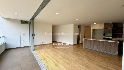 Apartamento de 4 alcobas en venta en Loma De Las Brujas, Envigado, 147 m² · foto 3 de 19