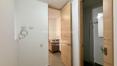 Apartamento de 4 alcobas en venta en Loma De Las Brujas, Envigado, 147 m² · foto 5 de 19