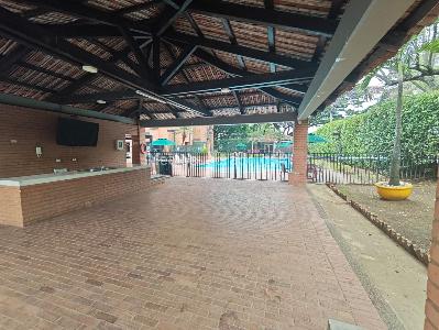 Apartamento en venta en El Ingenio, Cali · foto 4 de 20