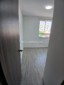 Apartamento de 2 alcobas en venta en Villa Del Prado, Cali, 50 m² · foto 13 de 19