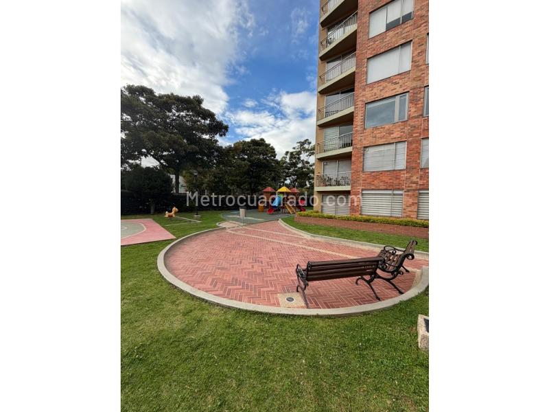 Piso – Bogotá, Localidad Suba - Vista 2