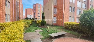 Apartamento de 3 alcobas en venta en Cr Sauce Et Iii, Soacha, 40 m² · foto 14 de 20