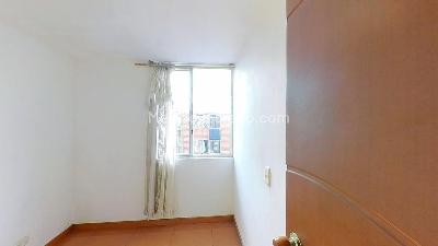 Apartamento de 3 alcobas en venta en Cr Jazmin, Soacha, 54 m² · foto 15 de 20