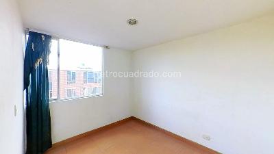 Apartamento de 3 alcobas en venta en Cr Jazmin, Soacha, 54 m² · foto 5 de 20