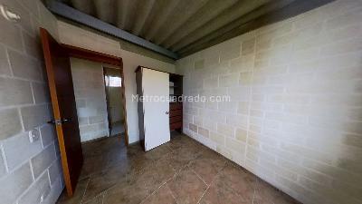 Apartamento de 3 alcobas en venta en La Union, Soacha, 58 m² · foto 12 de 19