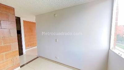 Apartamento de 2 alcobas en venta en Cr La Grandeza Et Iii, Soacha, 52 m² · foto 11 de 20