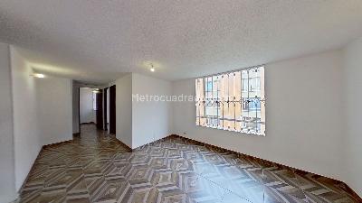 Apartamento de 3 alcobas en venta en Cr La Grandeza Et I, Soacha, 50 m² · foto 19 de 20